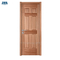 La chapa rasante modificada para requisitos particulares del MDF del diseño artesona la puerta de entrada de madera